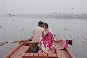 "9D Romantic Jammu Kashmir Honeymoon Package - "